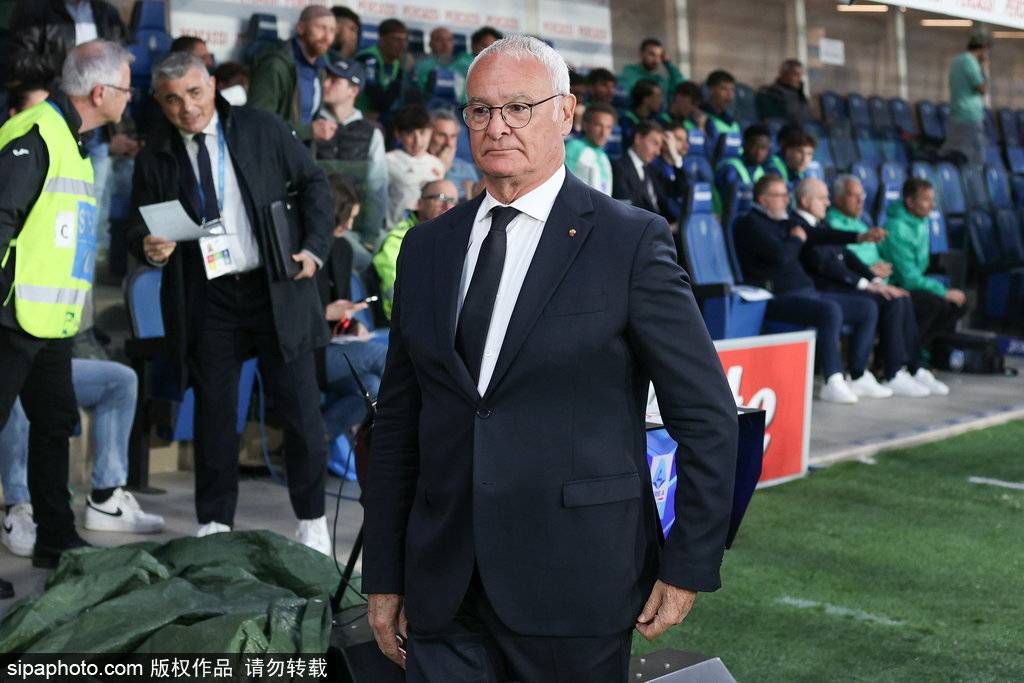 73岁补锅匠再显神通！罗马3-1掀翻AC米兰，欧冠末班车还有戏？