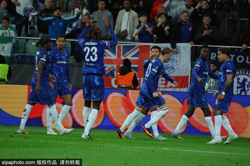 安德烈·桑托斯：不去拜仁不去阿森纳！蓝军太子亲揭未来，野心不止主力！